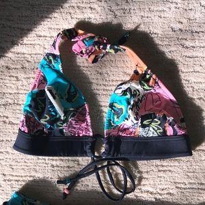 Venus Punk Style Bikini!